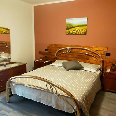 La Casa Di Nello דירה