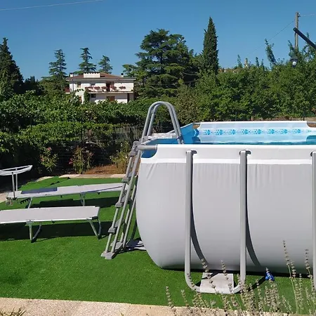 아파트 La Casa Di Nello *